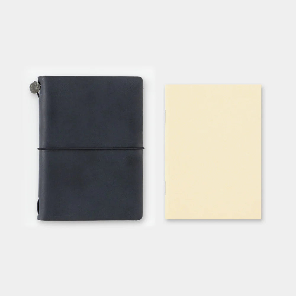 Traveler´s Company - Passport 013. MD Paper Cream Refill