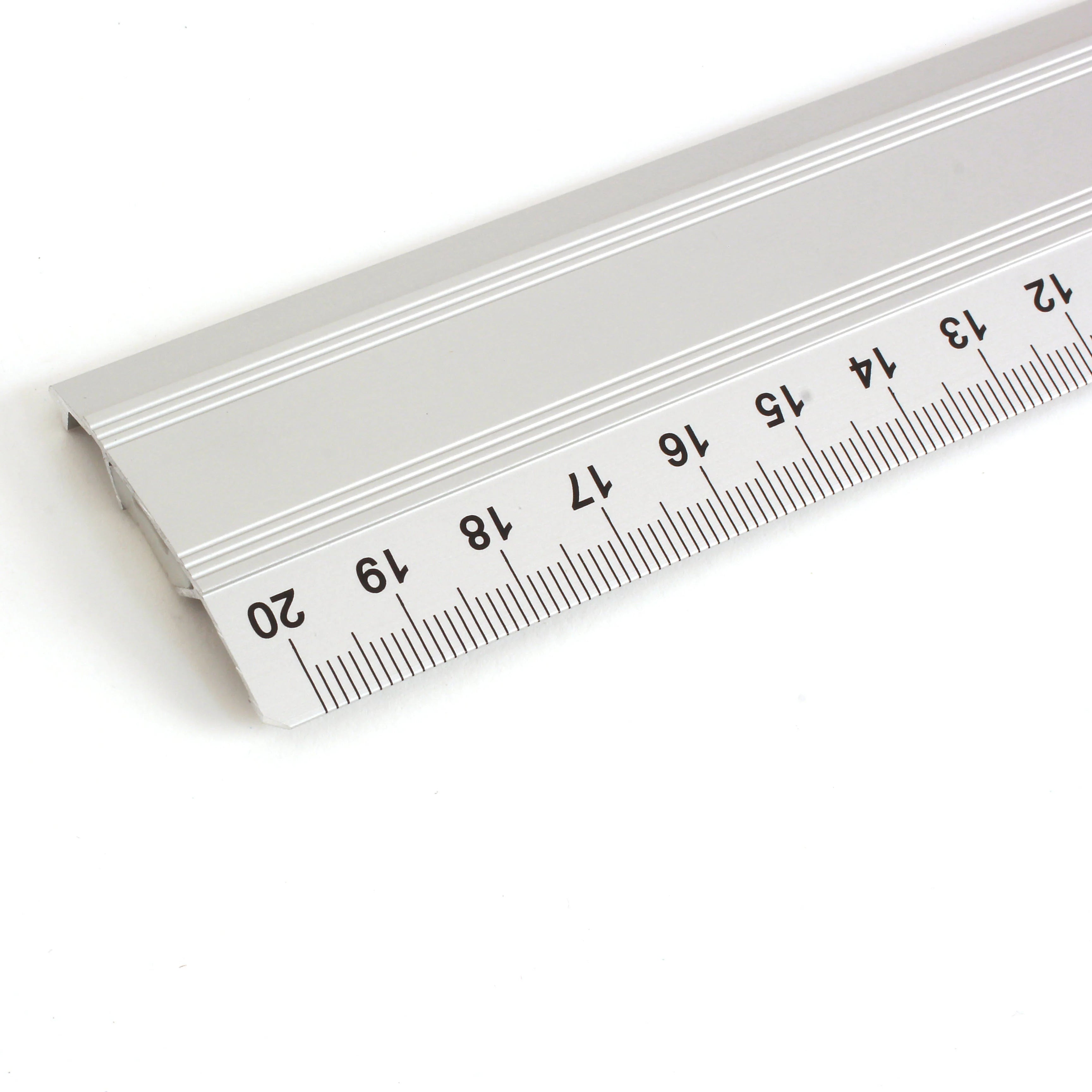 Leniar alu lineal 20 cm