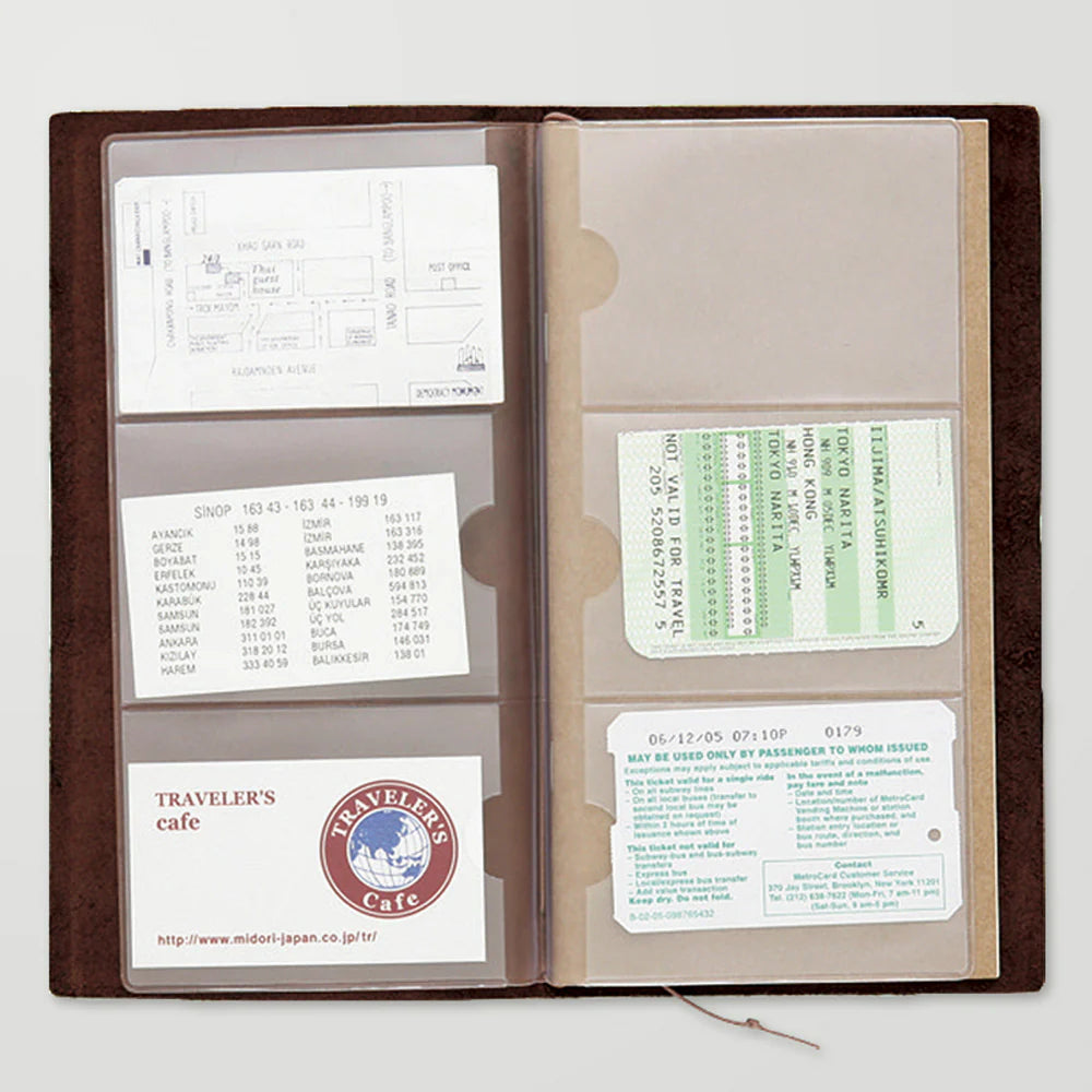 Traveler´s Company - 007. Card File (plast)