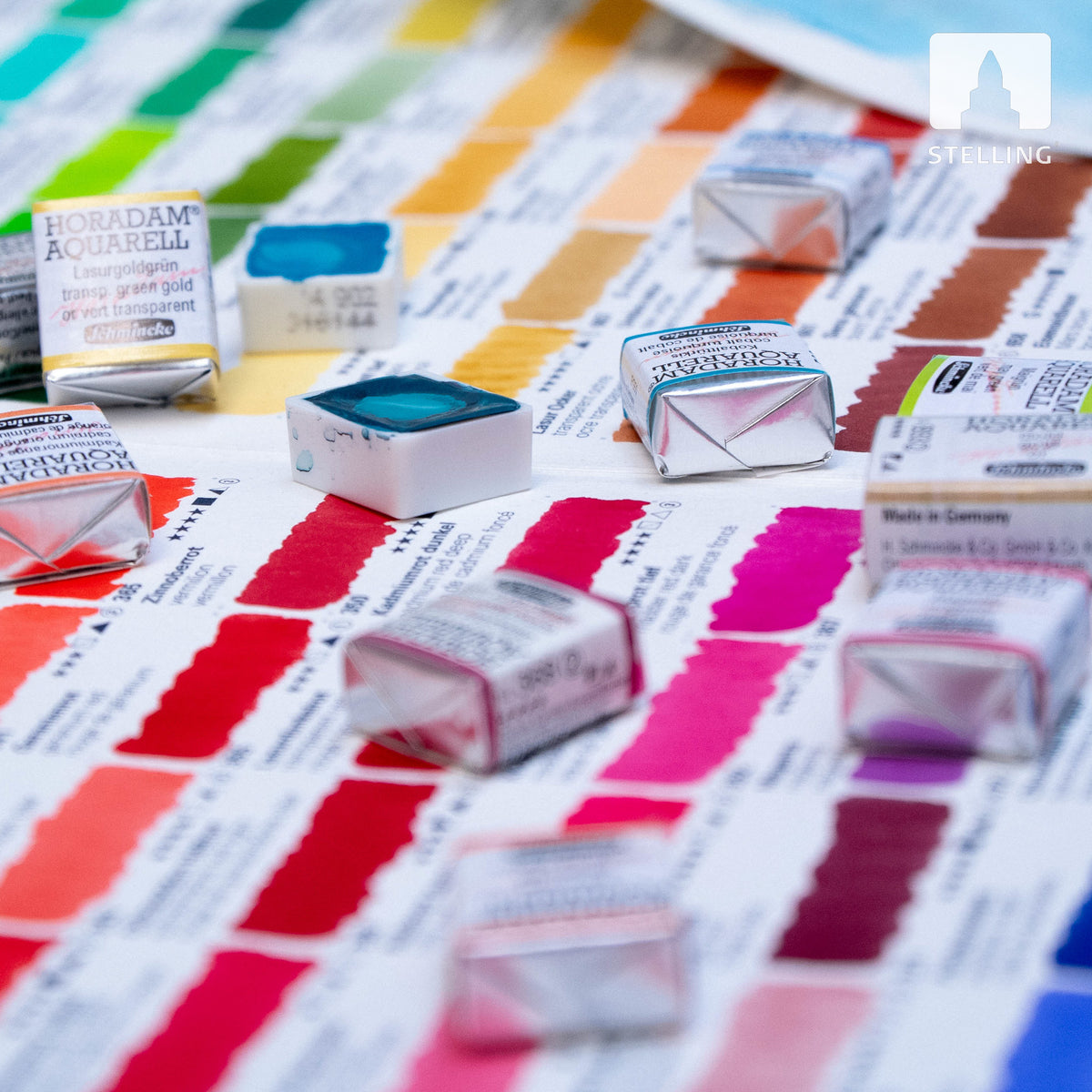 Schmincke Horadam Watercolour set with 47 half pans and 1 Onetz medium.